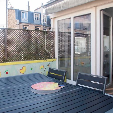 Cosy Apartment With Balcony In The Heart Of 巴黎 外观 照片